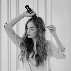 Additional picture of Babyliss 9000 Cordless Tong