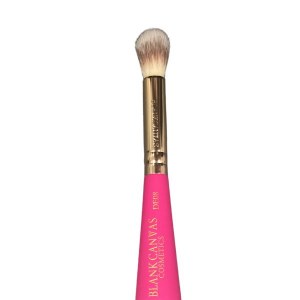 Additional picture of Blank Canvas D08 Complexion Br