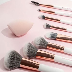 Additional picture of Brushworks Brush & Sponge Set