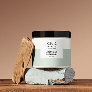 Additional picture of CND SPA Int Hyd Treat 443ml