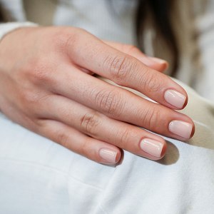 Additional picture of Gelish Brush on Bulider P Sand 15ml