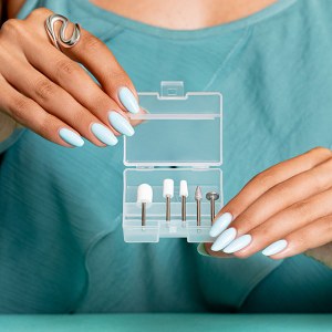 Additional picture of Gelish GoFile Aqua Nail Drill Cordless