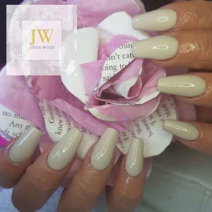 Additional picture of Halo Gel Chic 8ml D