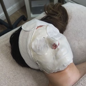 Additional picture of Hive Anti-Acne Peel Off Mask