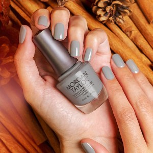 Additional picture of MT Lacquer Cashmere Kind ofGal 15ml