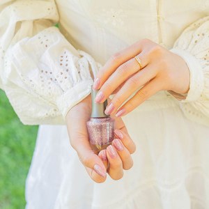 Additional picture of MT Lacquer June Bride 15ml
