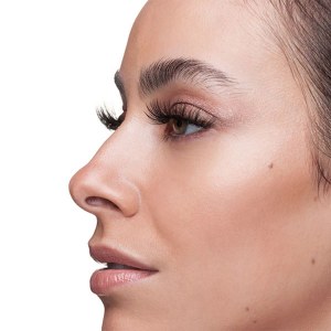 Additional picture of EE StripLash Main Feed