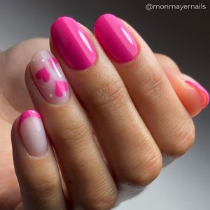 Additional picture of Vinylux Hot Pop Pink 15ml 121