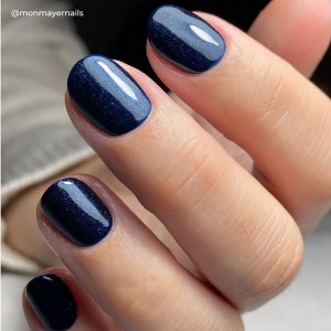 Additional picture of Vinylux Midnight Swim 15ml 131