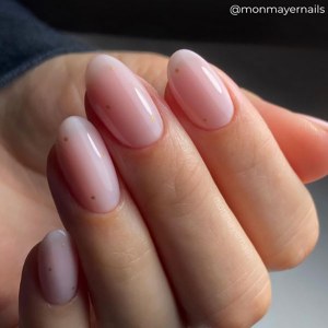 Additional picture of Vinylux Backyard Nuptials 15ml 435