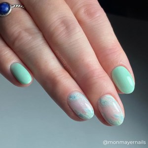 Additional picture of Vinylux Mint&Meditation 15ml 441