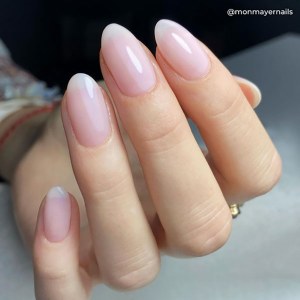 Additional picture of Vinylux 2in1 Negligee 4ml