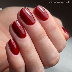 Additional picture of Vinylux Bordeaux Babe 15ml 442