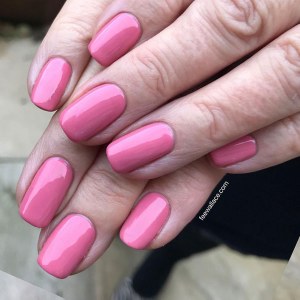 Additional picture of Vinylux Rose Bud15ml 266