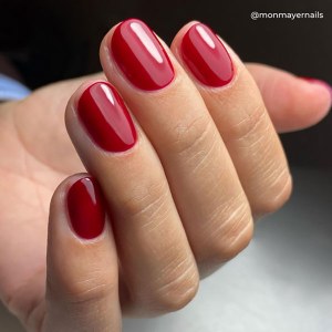 Additional picture of Vinylux Rouge Rite 15ml