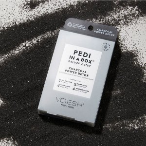 Additional picture of Voesh 4Step Pedi Charcoal Power Detox