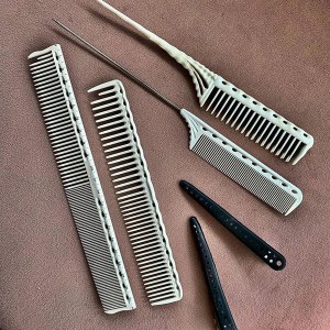 Additional picture of YS Park 150 Tail Comb White