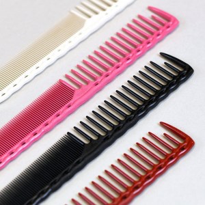 Additional picture of YS Park 332 Cutting Comb Red