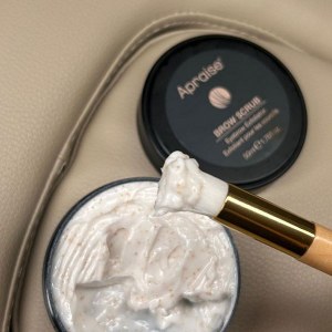 Additional picture of Apraise Brow Scrub 50ml