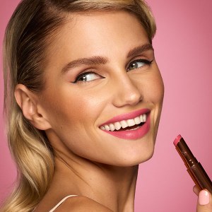 Additional picture of Bellamianta Lipstick Talk To 3g