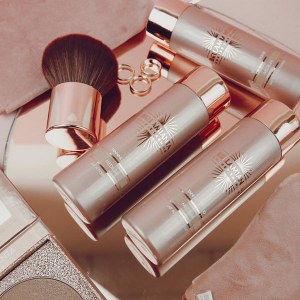 Additional picture of Bellamianta Liquid Tan Medium 200ml