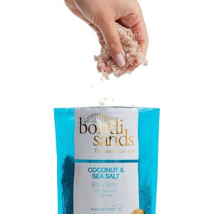 Additional picture of Bondi Sands Body Scrub Coconut & Sea Salt 250g