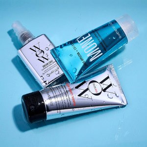Additional picture of Color Wow Dream Shine Travel Kit