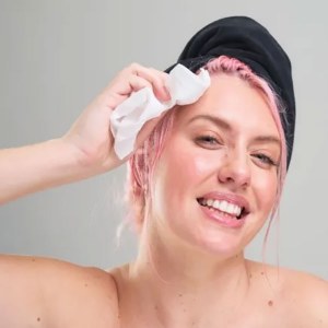 Additional picture of Crazy Color Remover Wipes 30pk