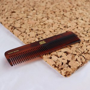 Additional picture of Denman JD Beard Comb