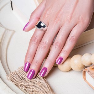 Additional picture of Gelish Tahiti Hottie 15ml