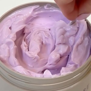 Additional picture of Kaeso Wild Berry Hand Mask 450 ml