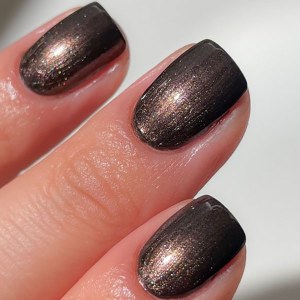 Additional picture of Lacquer-Hot Toddy Naughty L 15ml