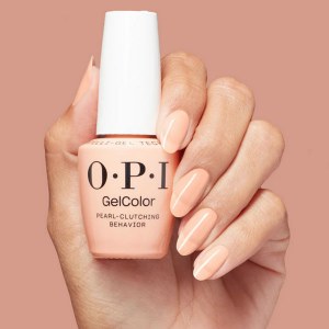 Additional picture of OPI GC Pearl-Clutching Behav L 15ml