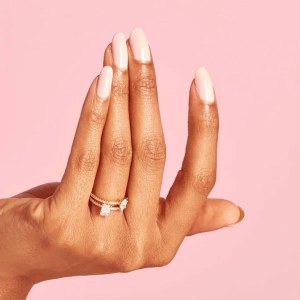 Additional picture of OPI IS Sweet Heart D