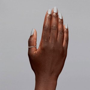 Additional picture of OPI NS Its Ashually OPI 15ml