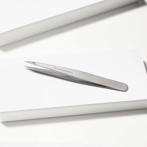Additional picture of Tweezerman Point Steel Tweezer