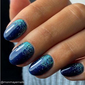 Additional picture of Vinylux Midnight Swim 15ml 131