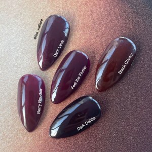 Additional picture of Vinylux Berry Boudoir 15ml