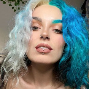 Additional picture of Crazy Color Peacock Blue 100ml