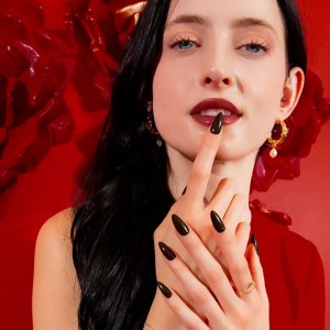 Additional picture of Gelish Dark Empress L