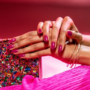 Additional picture of Gelish Sleighing in Style L 15ml
