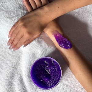Additional picture of Kaeso Mulberry Hand Scrub 450 ml