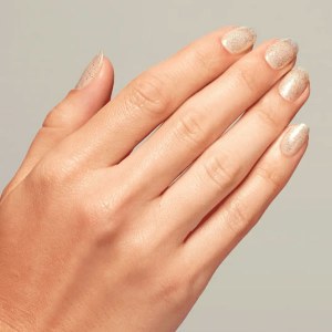 Additional picture of Lacquer-Gliterally Shimmer L 15ml