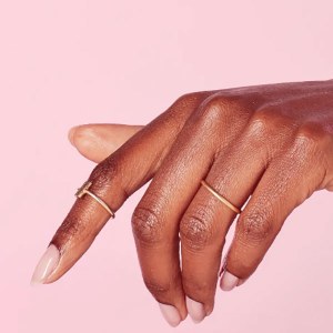 Additional picture of OPI GC Bare My Soul N 15ml