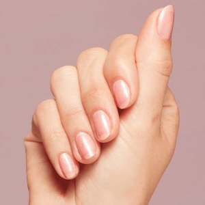 Additional picture of OPI IS Bubblegum Glaze L