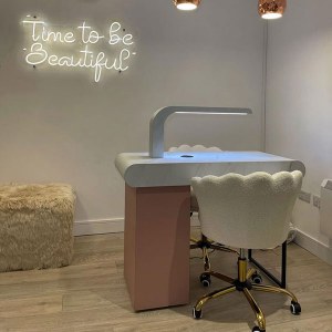 Additional picture of Rem Monaco Nail Bar 1 Postion