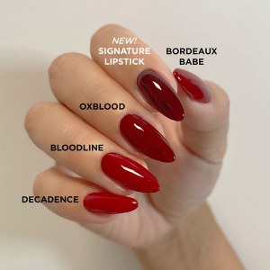 Additional picture of Vinylux Signature Lipstick 15m 390