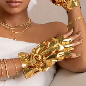 Additional picture of Voesh Collagen Gloves Gold