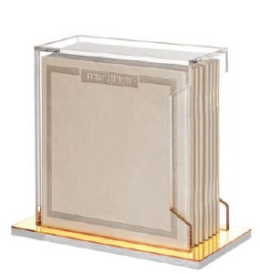 Lucite Bencher Holder Includes Set Of 8 Faux Square Gold Benchers Gold Accent Ashkenaz 5"