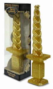 Decorative Wax Havdallah Candle Gold in Square Gold Holder